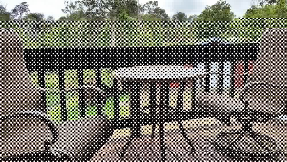 Volcano Acres Ranch Bed and Breakfast 5/75