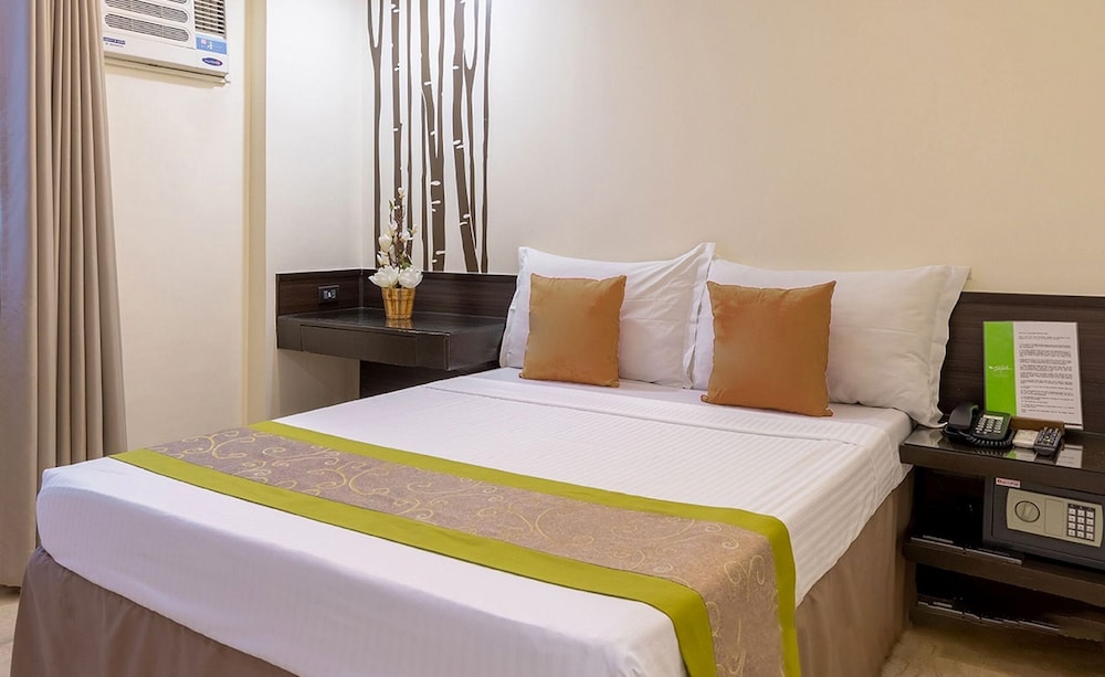The Selah Garden Hotel 22/71