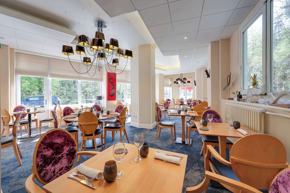 HOTEL LE ROC AU CHIEN 38/53