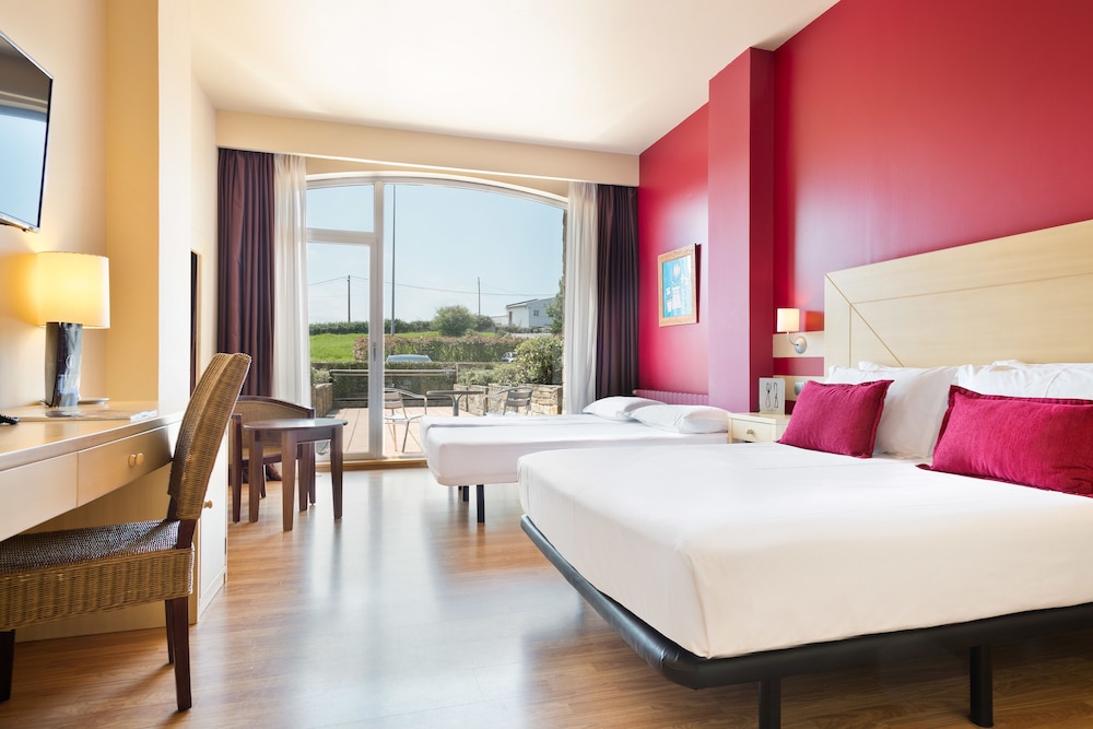 abba Comillas Hotel 7/32