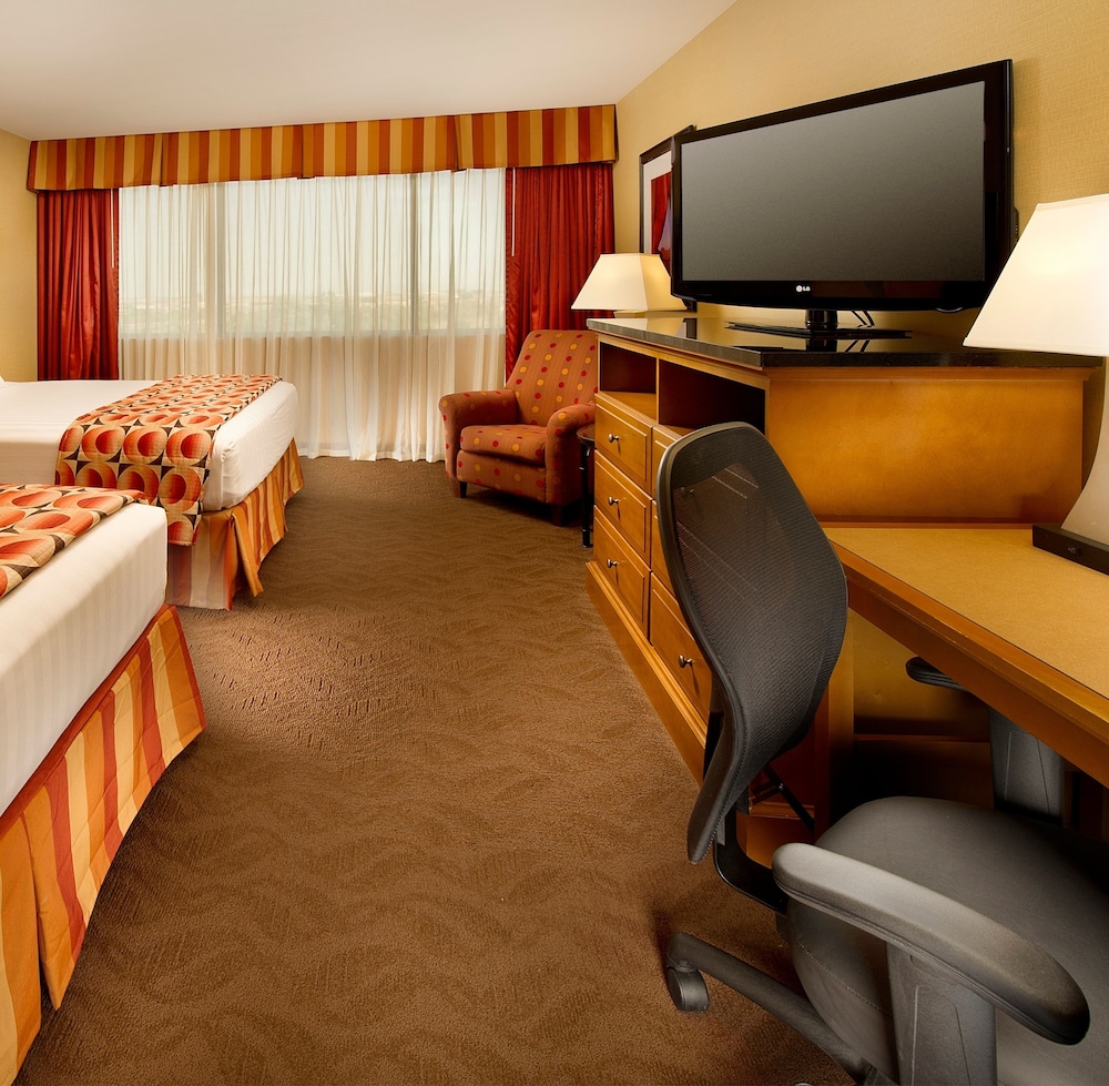 Drury Inn And Suites Phoenix Airport 38/50