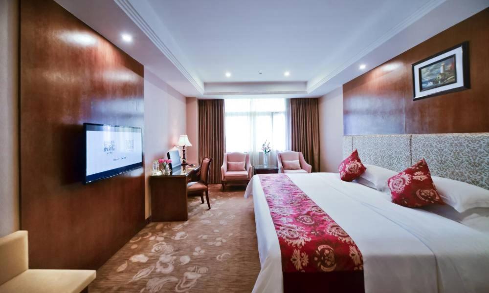 Vienna International Hotel (Nanning Jiangnan Wanda Pingxi Night Market Branch) 16/30