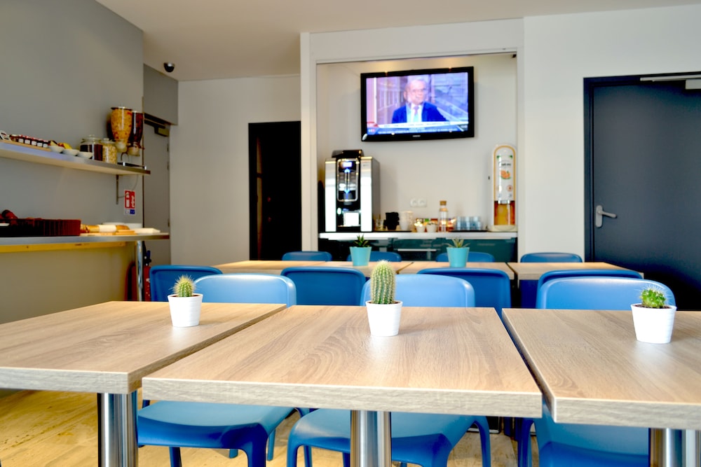 RESIDHOTEL LILLE VAUBAN(FORMERLY COSY S LILLE VAUBAN APARTHOTEL) 57/70