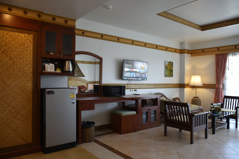 Diana Garden Resort 30/48