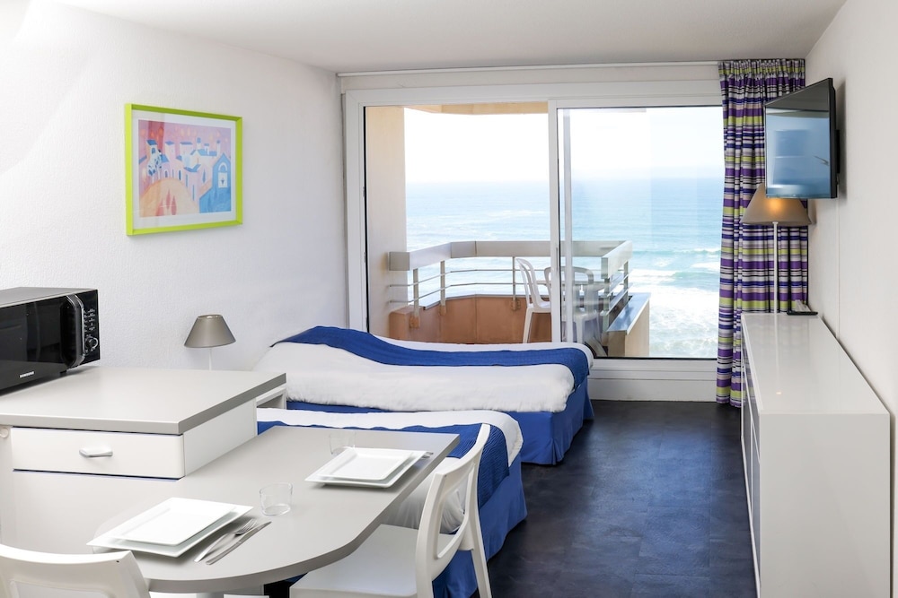 Le Victoria Surf A Biarritz 19/42