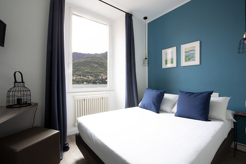 Panoramic, Single Bed, Lake Side