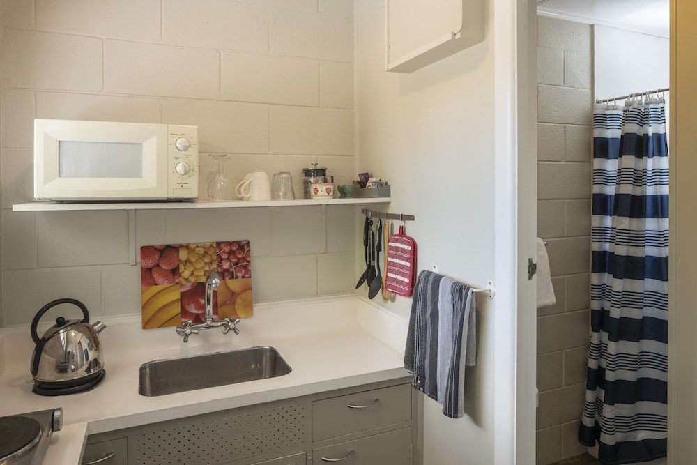 U Studios Masterton, SureStay Collection by Best Western 2/49