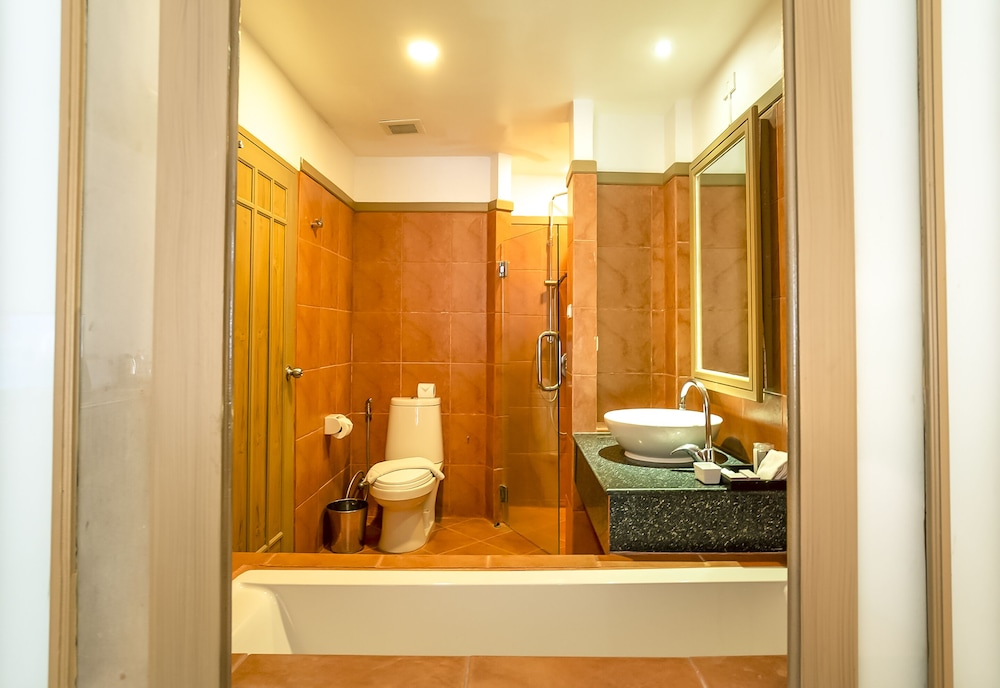The Sun Club Khao Lak by Katathani 61/63