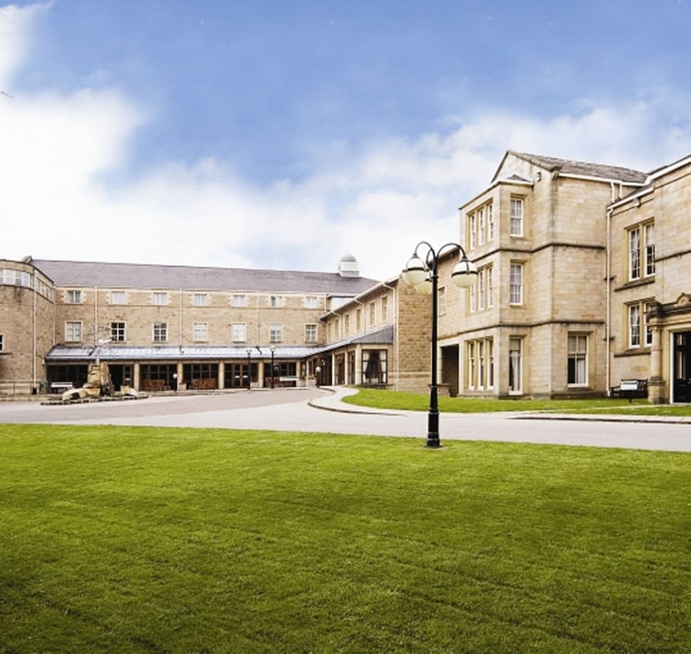 Weetwood Hall 3/64