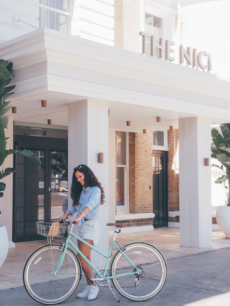 THE NICI Bournemouth 24/50