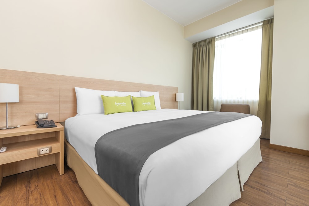 DEL PRADO HOTEL 8/48