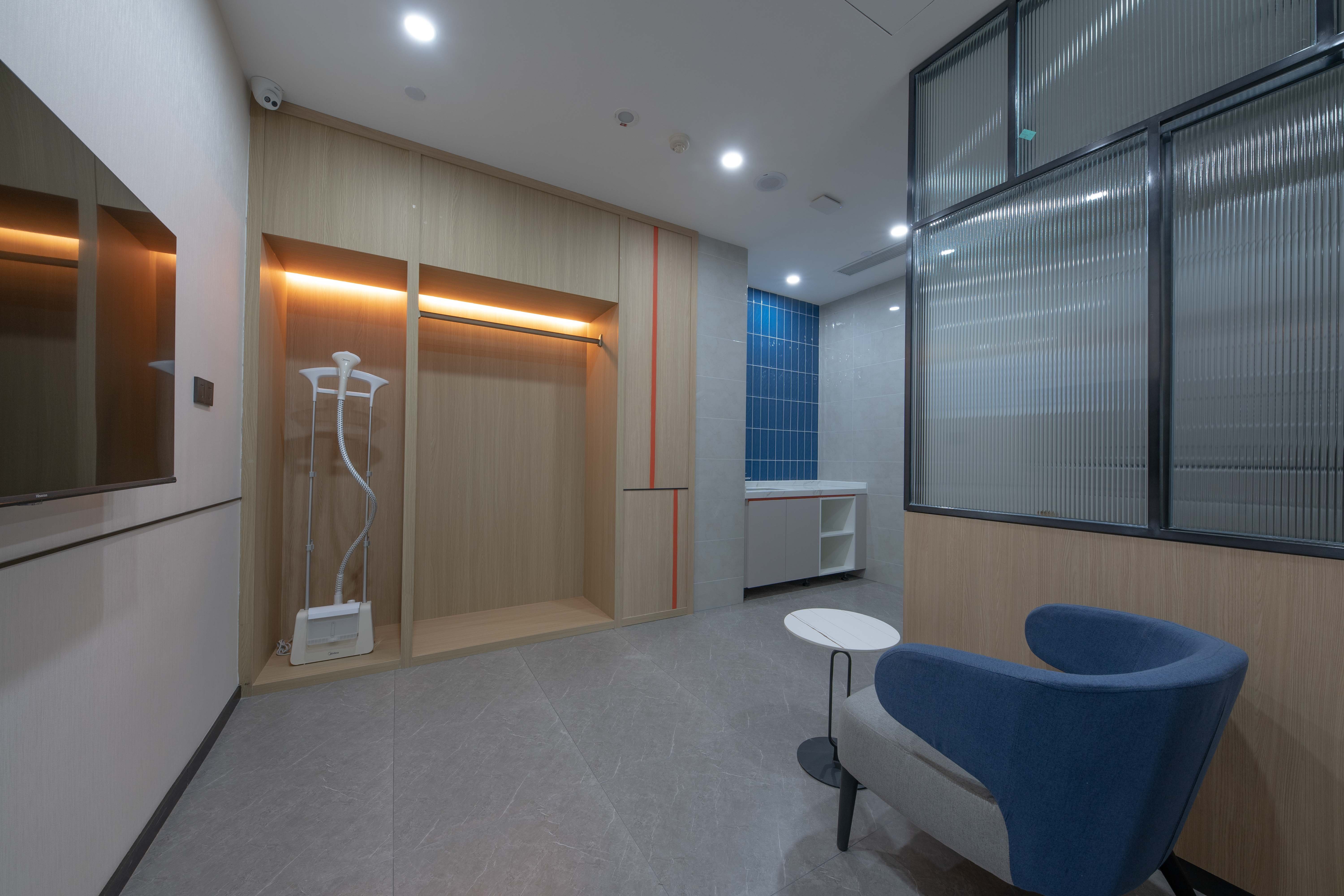 Holiday Inn Express Chongqing Caiyun Lake 14/32
