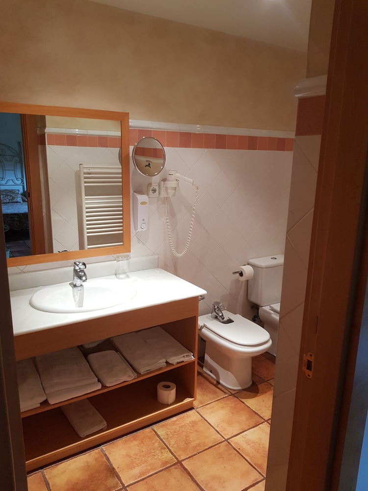 Hotel Spa Puerta Vadinia 45/46