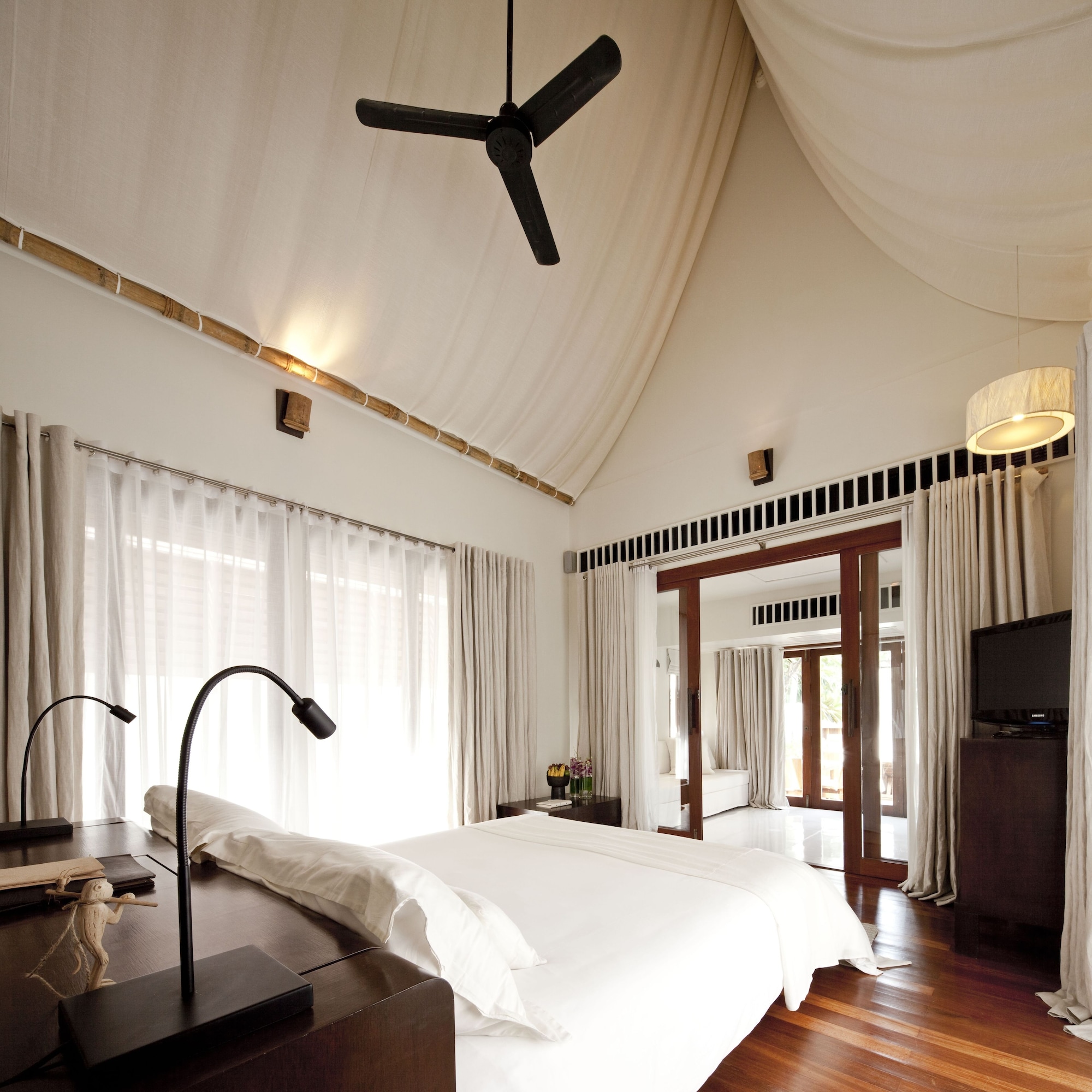 1 BEDROOM, SUITE, VILLA, WITH POOL