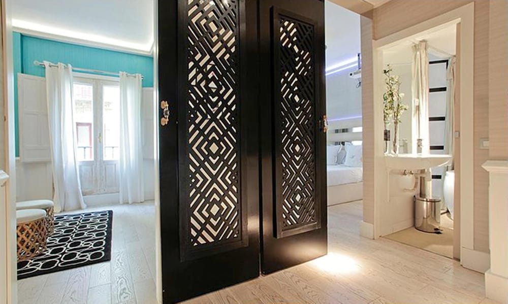 AB Design Suites 8/50