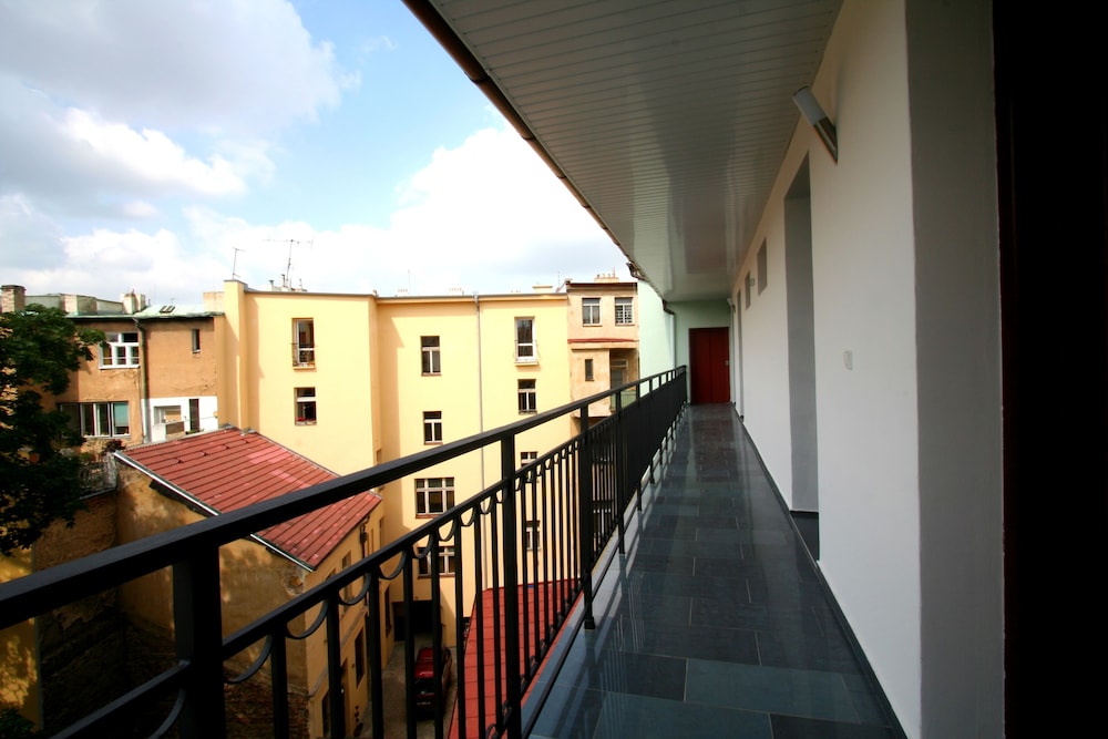 Aparthotel Susa 3/35