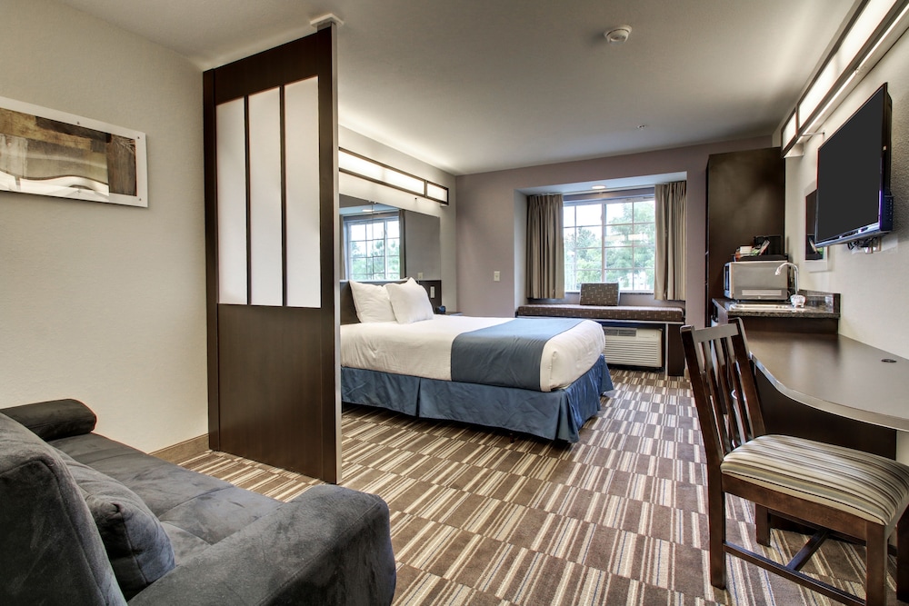 Microtel Inn & Suites Tuscaloosa Near University 16/30