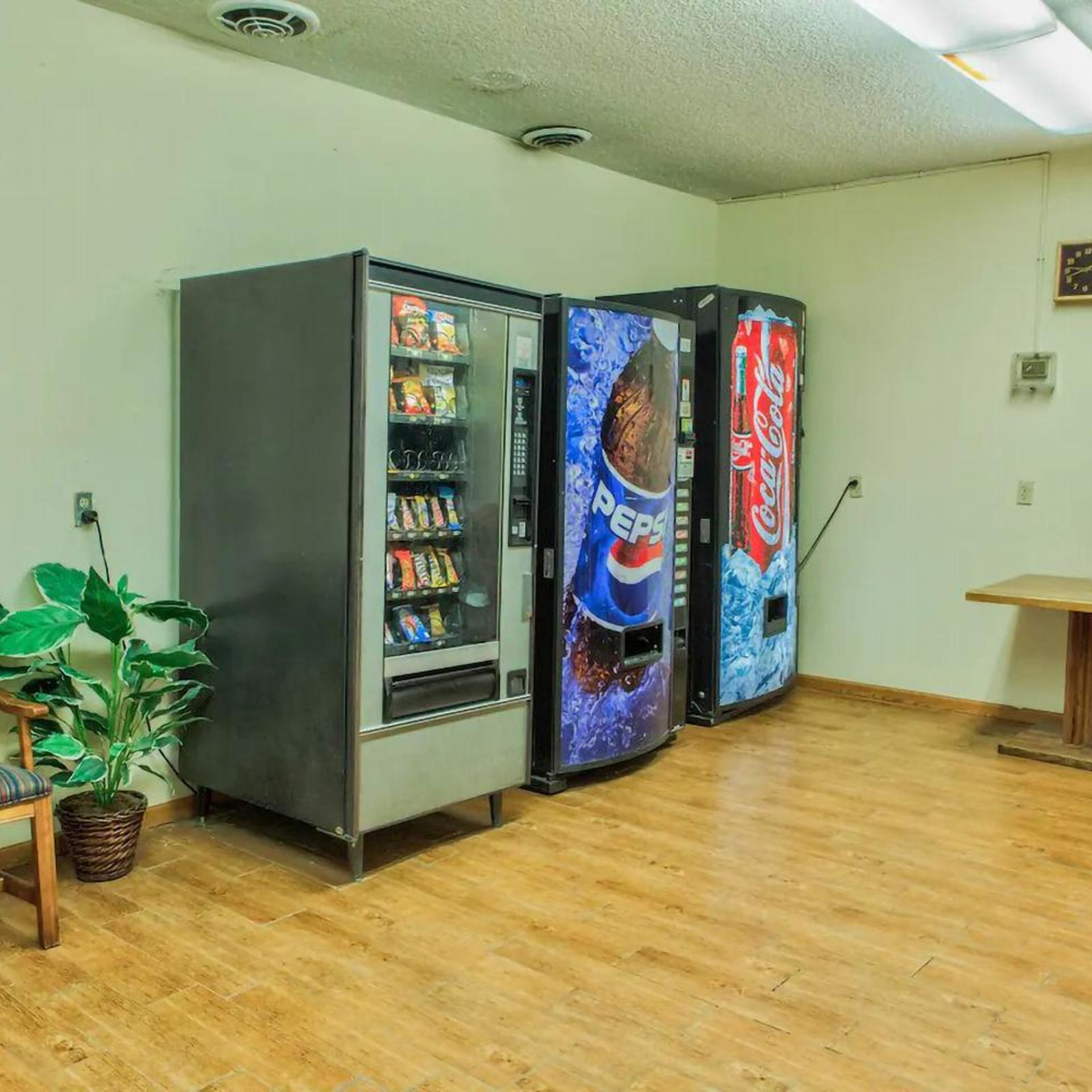 Coratel Inn Suites McCook 19/25