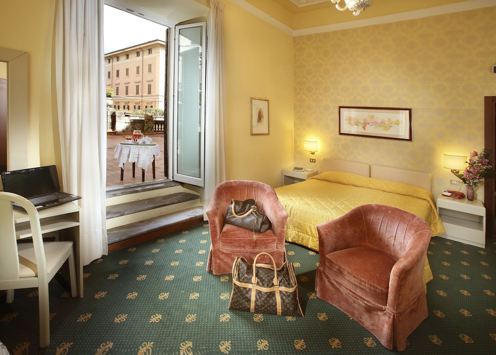 Grand Plaza Locanda Maggiore 15/28