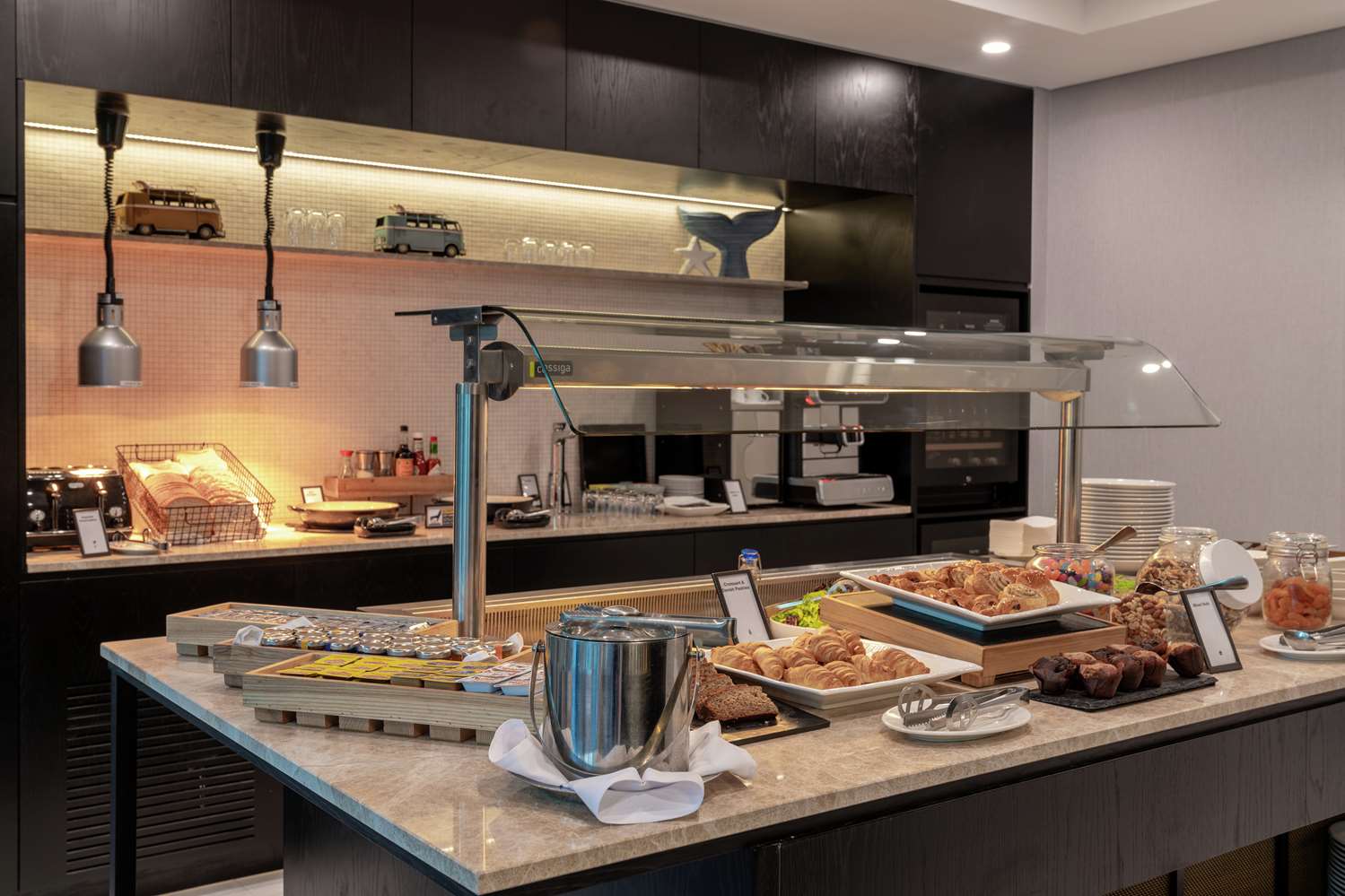 Hilton Surfers Paradise Hotel and Residences 46/60