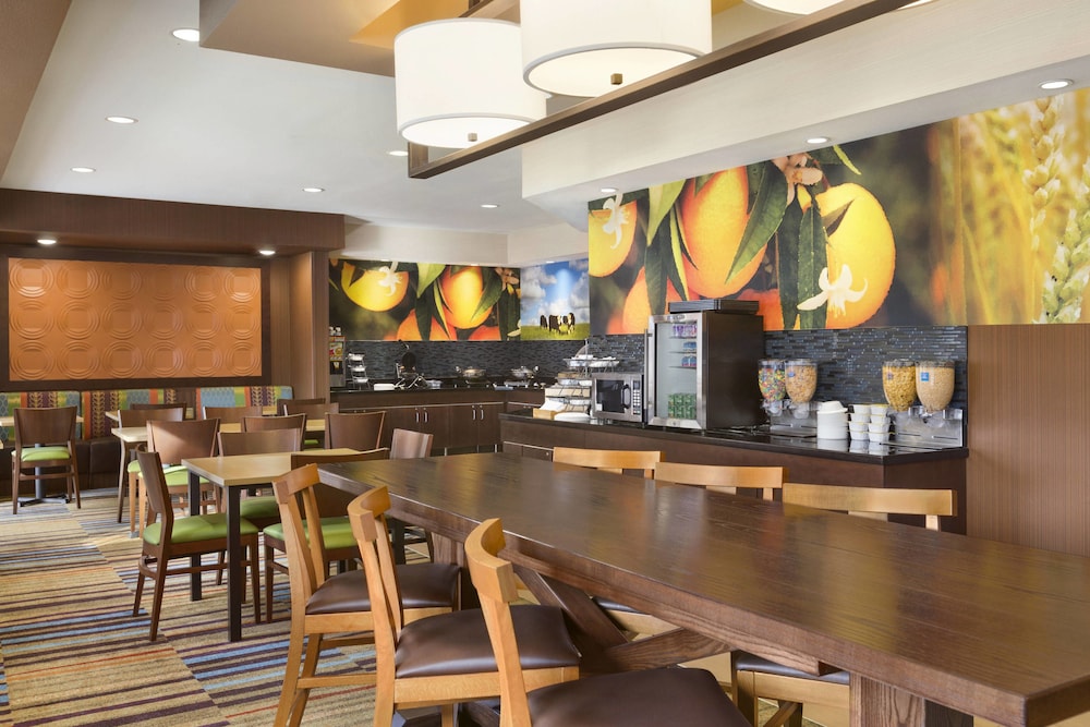 Fairfield Inn Suites Mankato 26/32