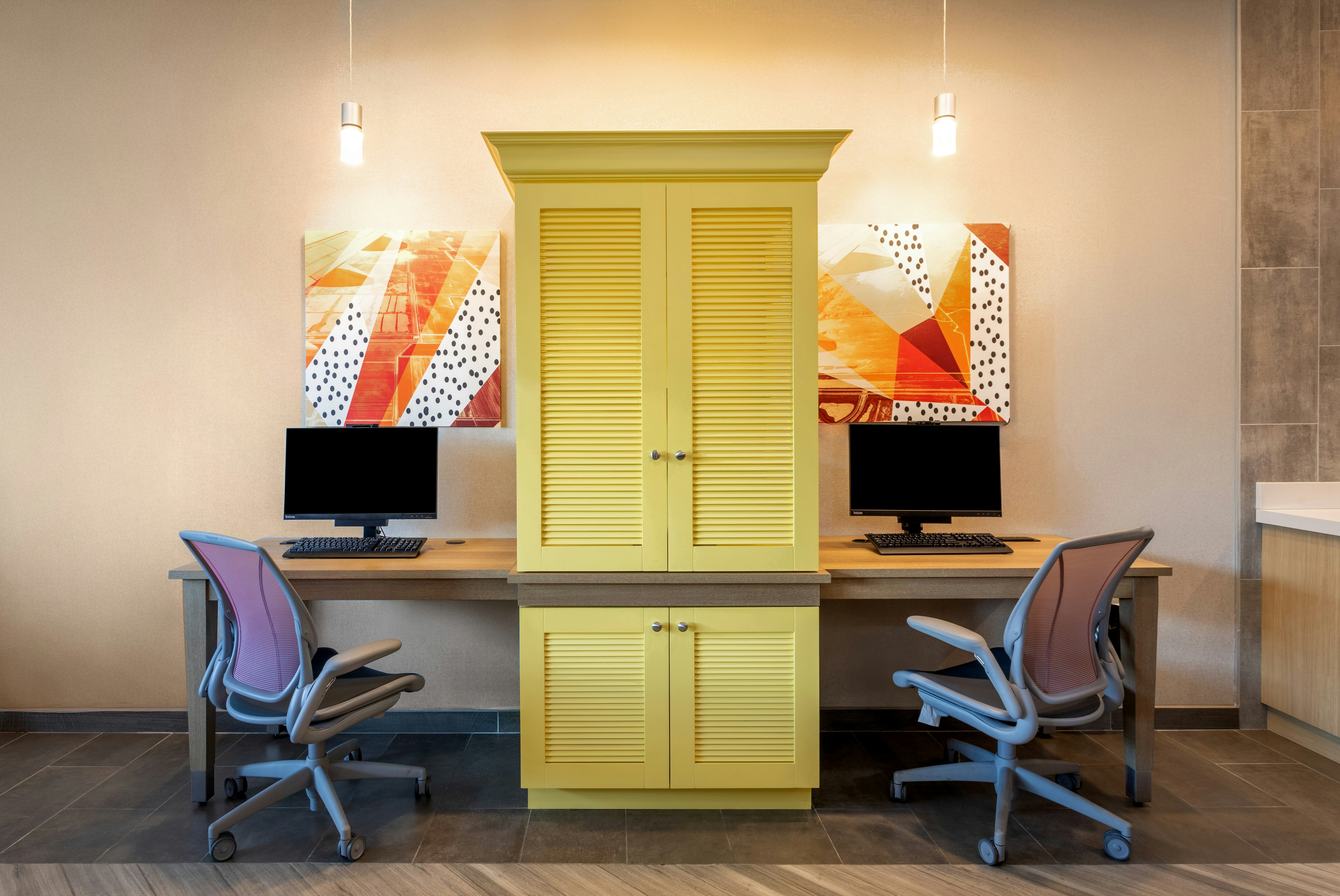 Home2 Suites by Hilton Ft. Pierce I-95 13/16
