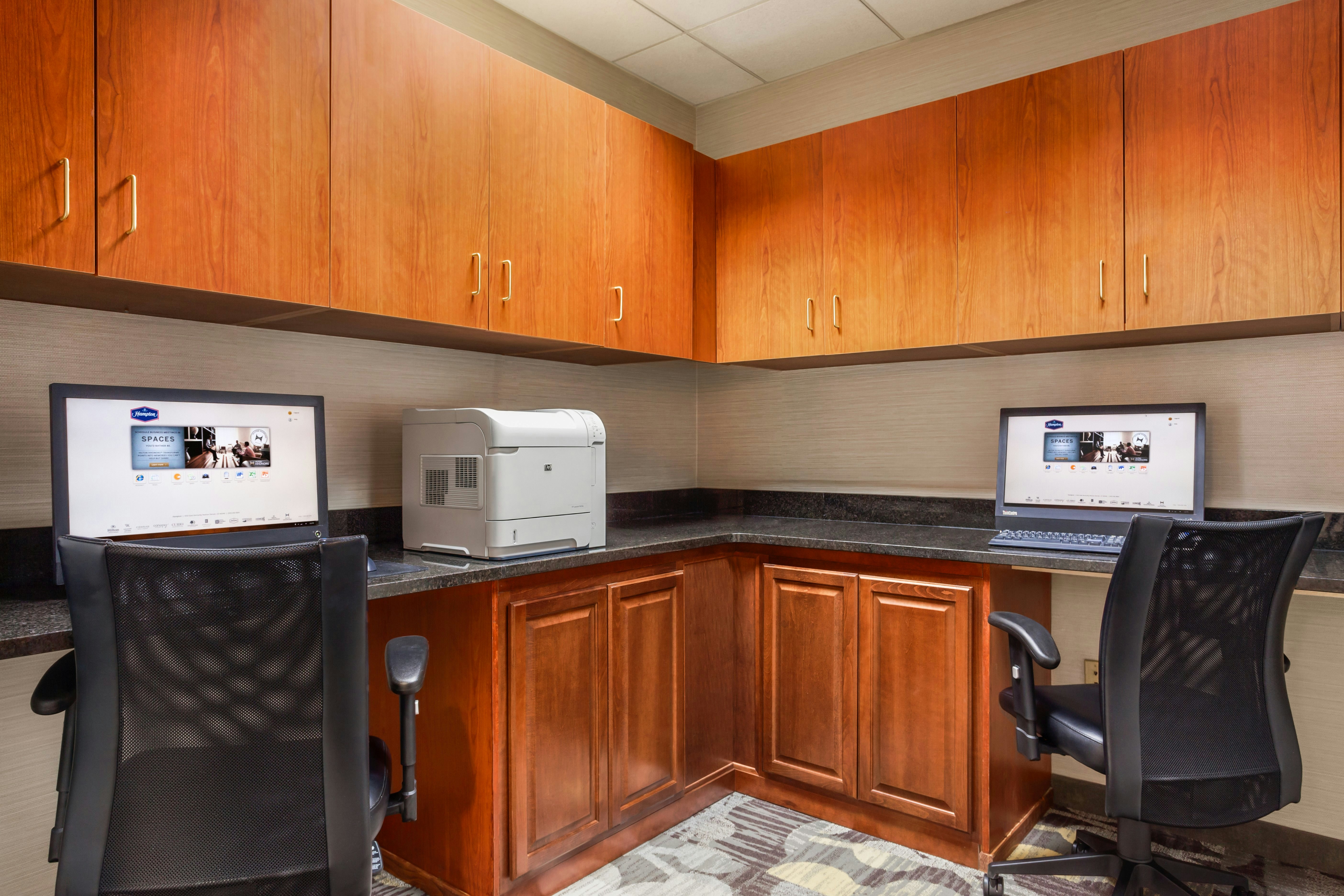 Hampton Inn & Suites Denver-Cherry Creek 11/15