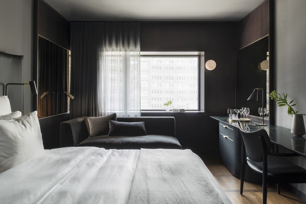SUPERIOR, TWIN BEDS