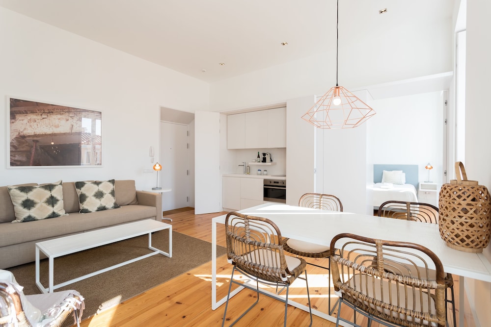 Chiado Studios By Lu Holidays 20/32