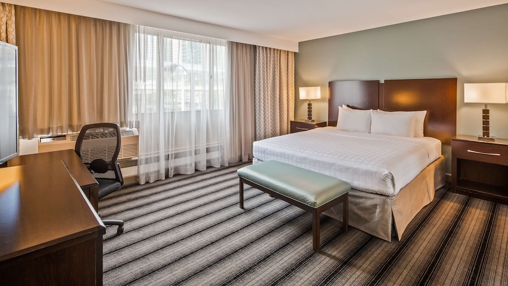Best Western River North Hotel 19/48
