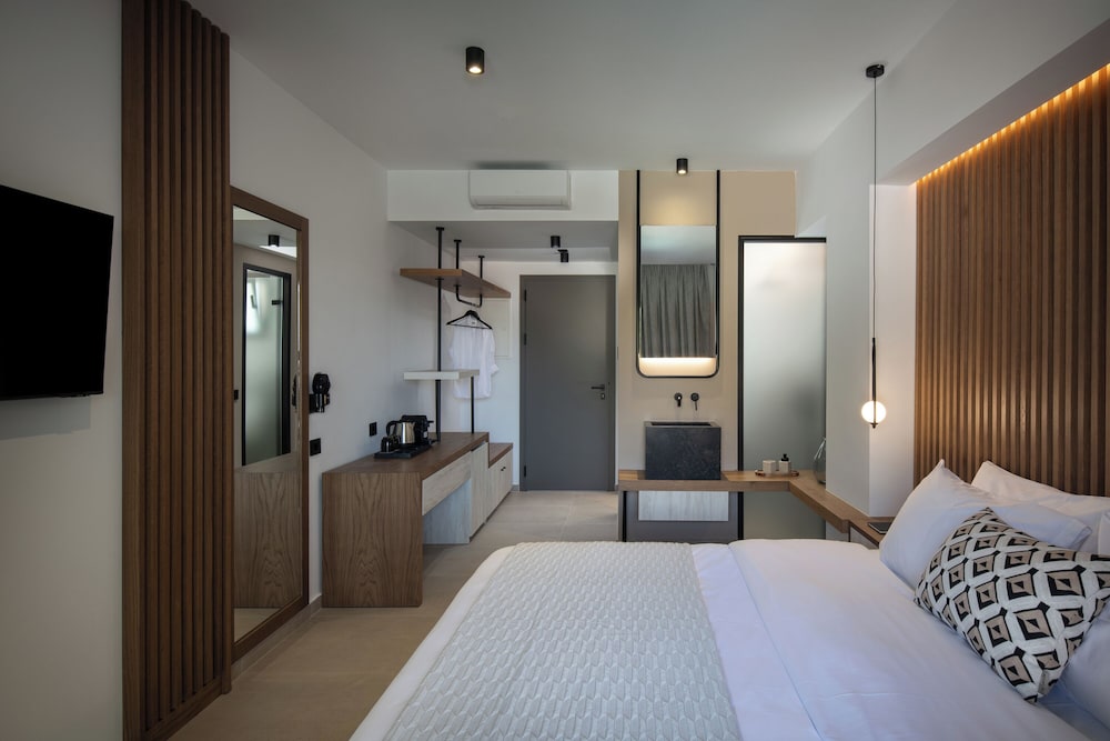 Poseidon Apartments 13/69