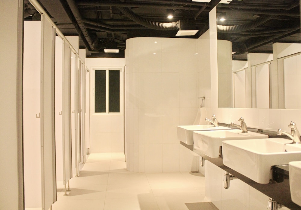 Bearpacker Patong Hostel 47/50