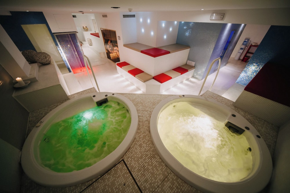 Hotel Lalla Beauty And Relax 38/63