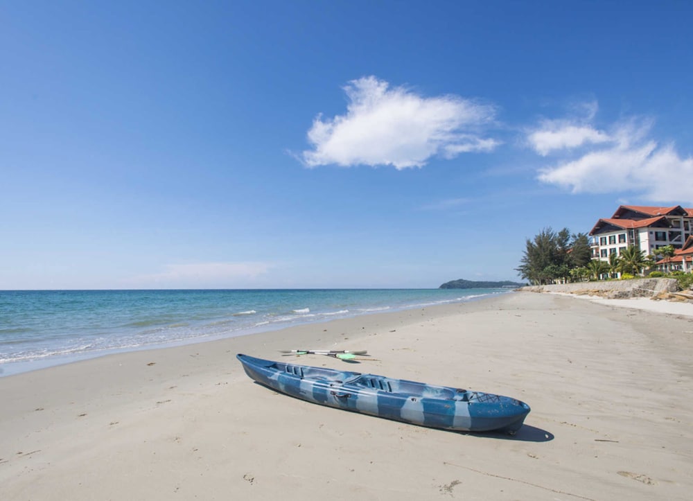 Sabah Beach Villas Suites 51/63