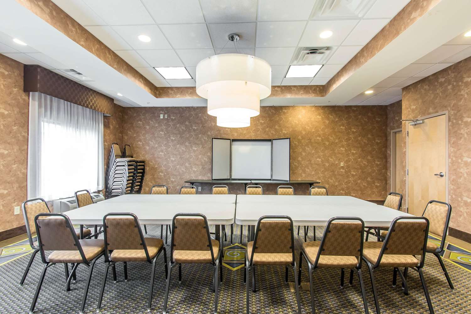 Comfort Suites Smyrna - Nashville Area 20/26