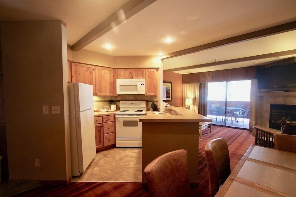 The Village At Steamboat Springs 49/56