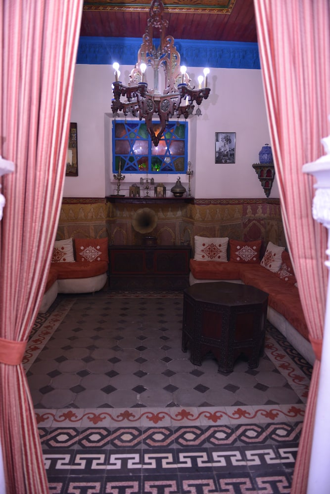 Hotel Continental 36/62