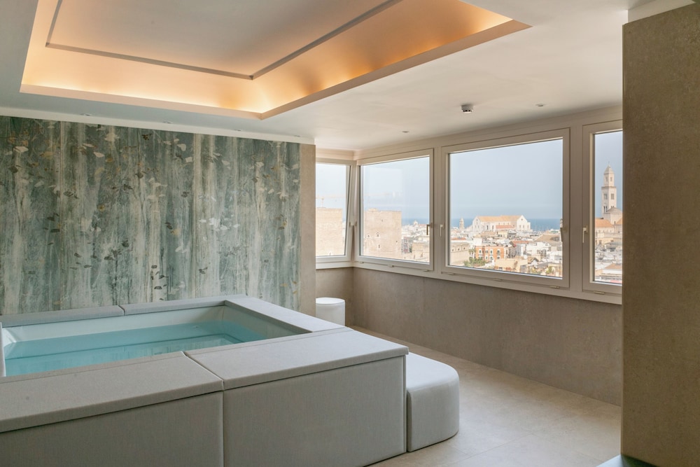 Movenpick Bari Hotel 24/50