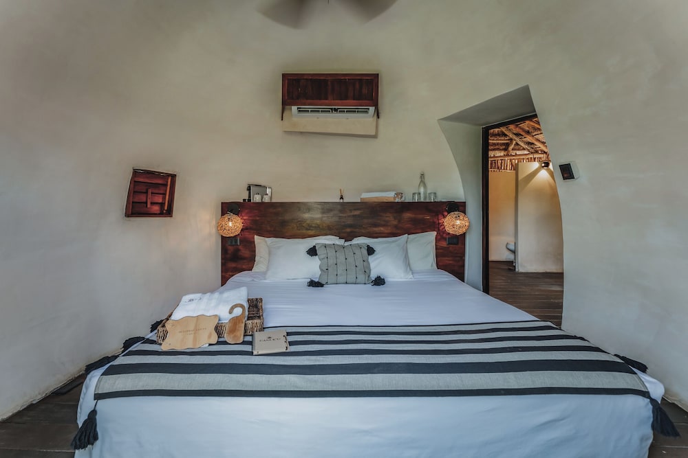 Casa K u Hotel 9/50