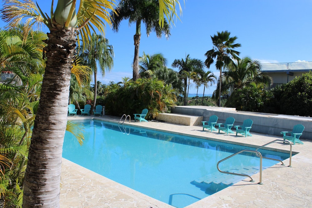 Fajardo Inn 18/50