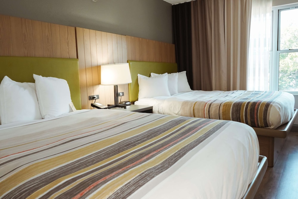 Country Inn Suites By Radisson Myrtle Beach Sc 7/30