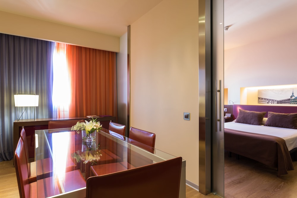 Crowne Plaza Madrid Centre Retiro 17/79