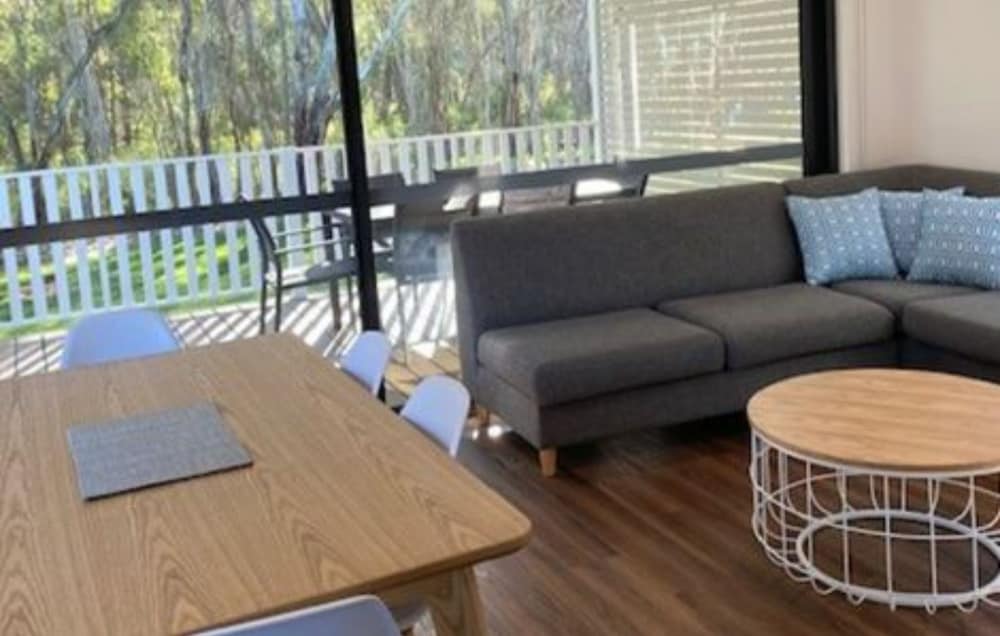 DISCOVERY PARKS - ECHUCA 26/38