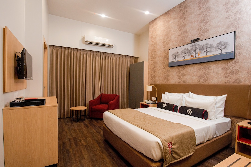 Mastiff Hotel, Ankleshwar 25/60
