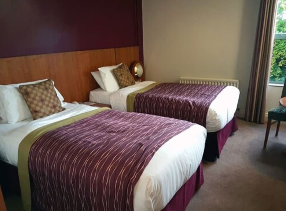 Silverbirch Hotel 21/63