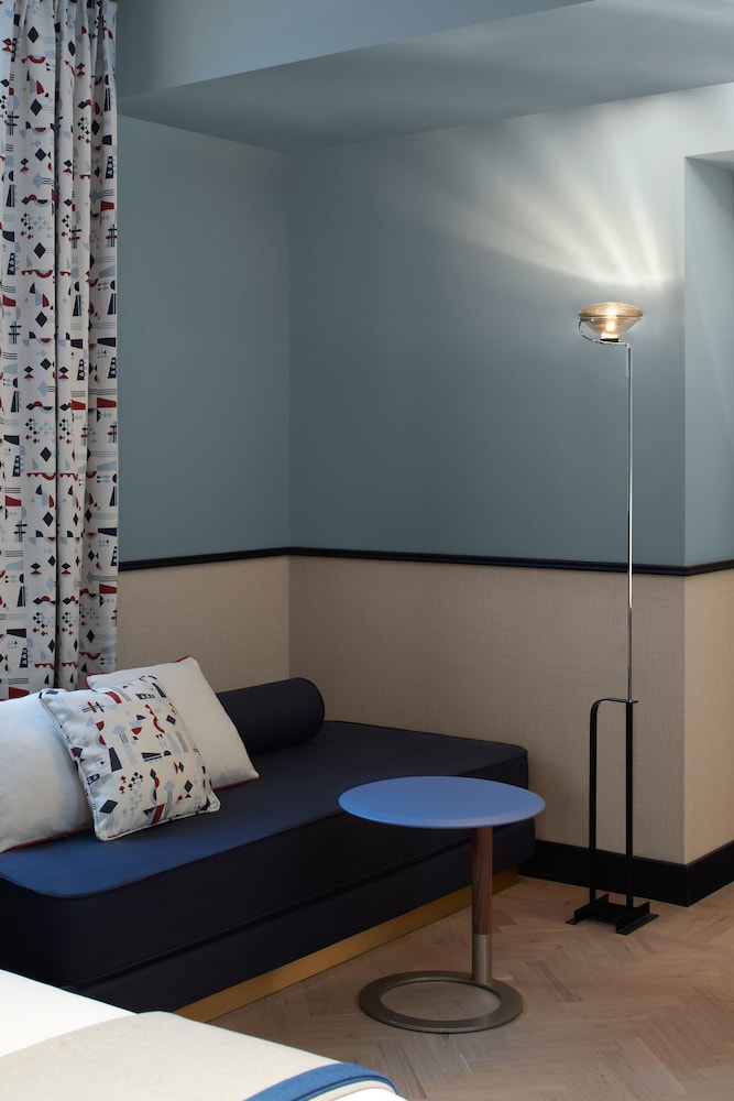 Amabilia Suites Milano 32/48