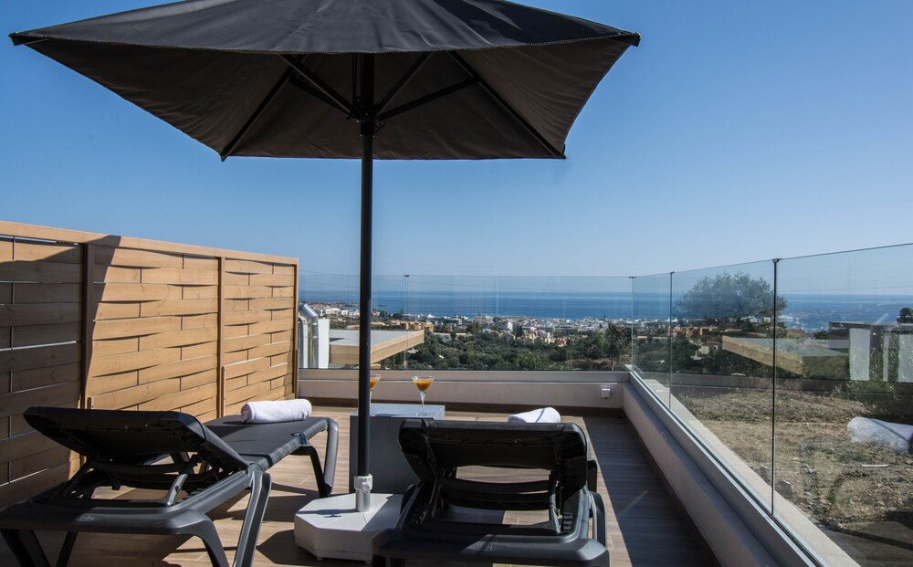 Casa Blu Boutique 52/64