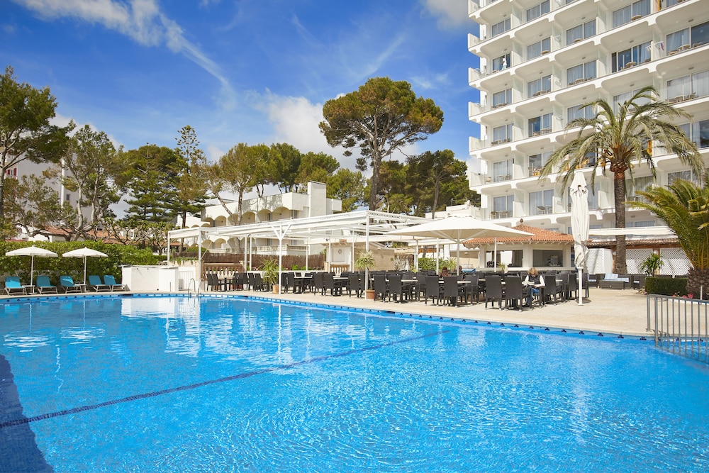 Universal Hotel Castell Royal 5/56