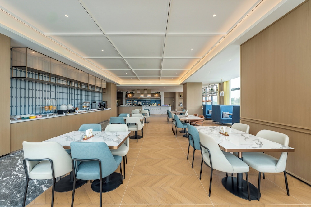 Holiday Inn Express Xinxiang Pingyuan New Area by IHG، Xinxiang 35/50