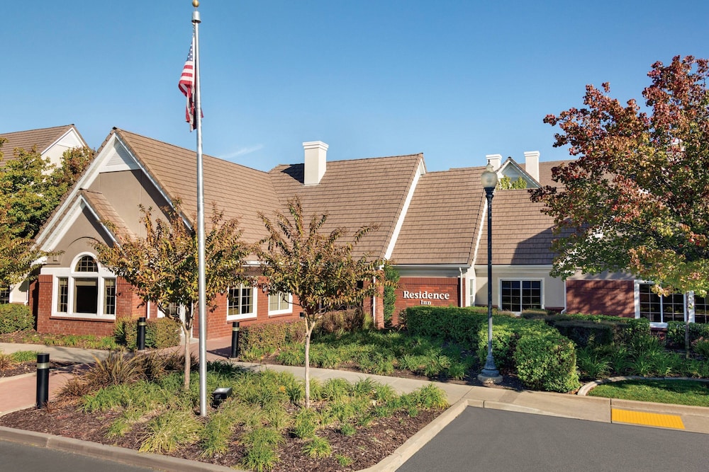 Residence Inn Sacramento Folsom 20/25